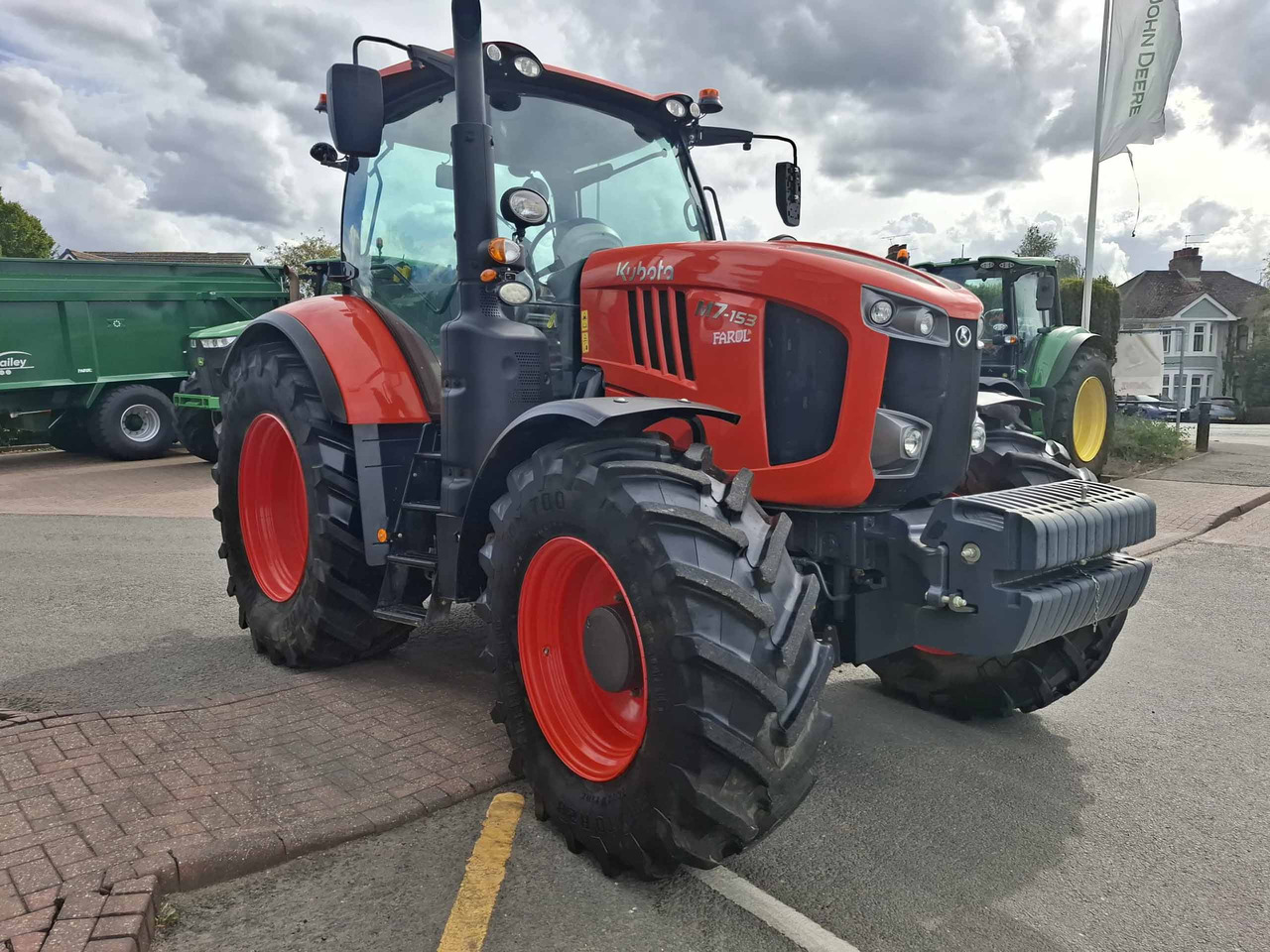 Kubota M7153 - Tractor: foto 4 Kubota M7153 - Tractor: foto 4