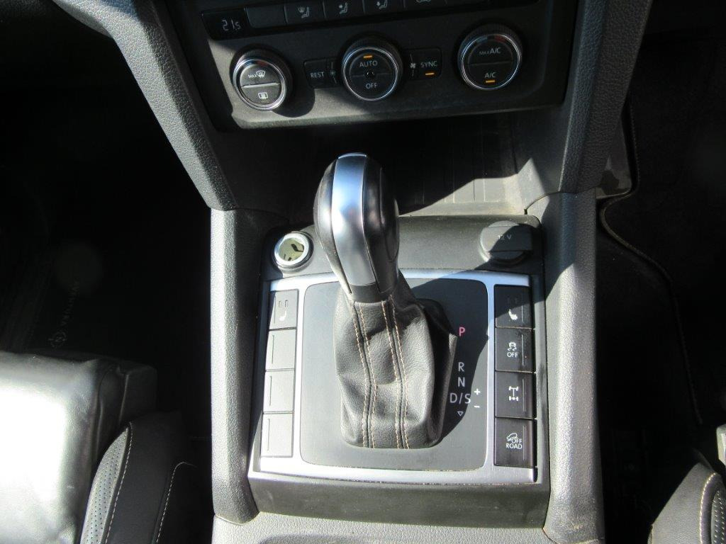 Pick-up VOLKSWAGEN AMAROK AVENTURA V6 TDI: foto 16