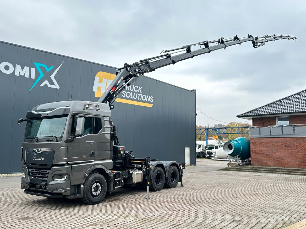 Cabeza tractora MAN TGX 26.580 6x4 Kran Hiab 302-6 + Jib-4: foto 12