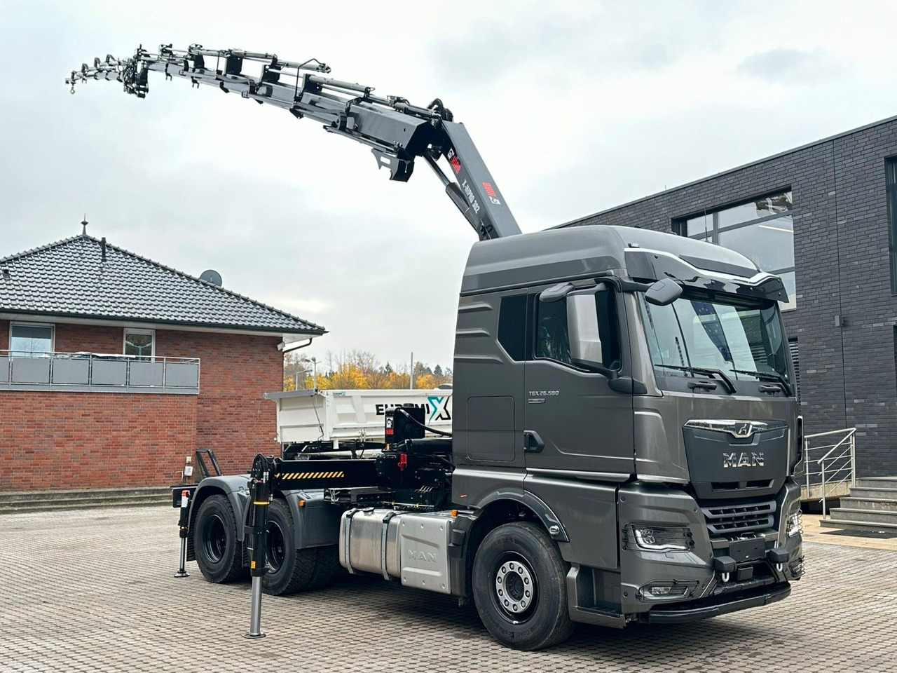 Cabeza tractora MAN TGX 26.580 6x4 Kran Hiab 302-6 + Jib-4: foto 14