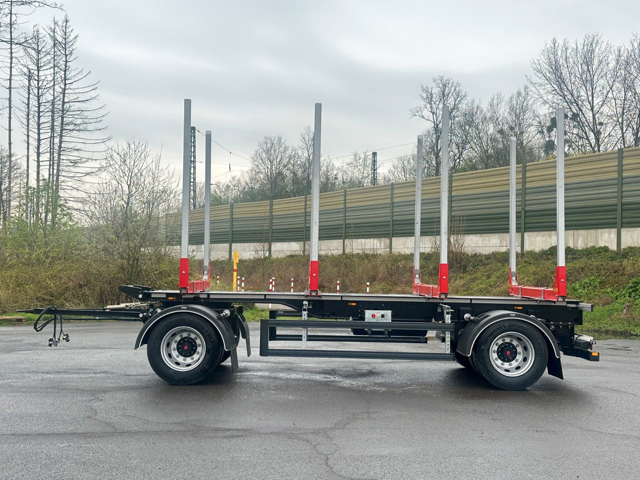 HD Truck 2-Achsen Zwillingsbereifung Schemel - Remolque maderero: foto 4 HD Truck 2-Achsen Zwillingsbereifung Schemel - Remolque maderero: foto 4