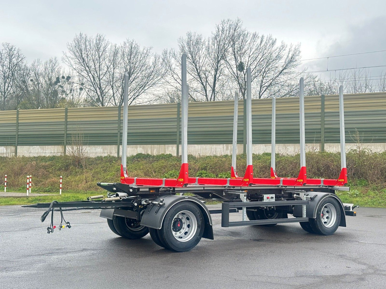 HD Truck 2-Achsen Zwillingsbereifung Schemel - Remolque maderero: foto 1 HD Truck 2-Achsen Zwillingsbereifung Schemel - Remolque maderero: foto 1