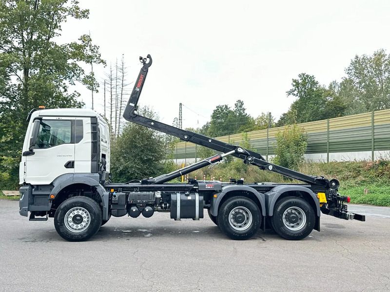 MAN TGS 33.440 MAN TGS 33.440 6x4 Euro6e MultiLift 20S56 - Multibasculante camión: foto 3 MAN TGS 33.440 MAN TGS 33.440 6x4 Euro6e MultiLift 20S56 - Multibasculante camión: foto 3