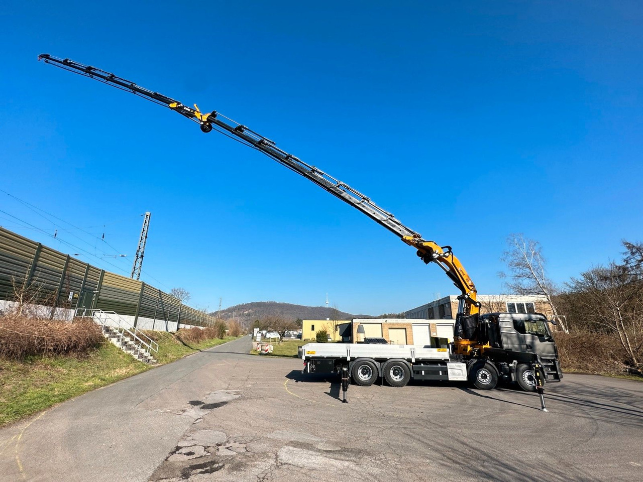 MAN TGS 35.520 8X4 TG 3 EFFER 955-8s +Jib 6sAUTOKRAN - Camión grúa: foto 5 MAN TGS 35.520 8X4 TG 3 EFFER 955-8s +Jib 6sAUTOKRAN - Camión grúa: foto 5