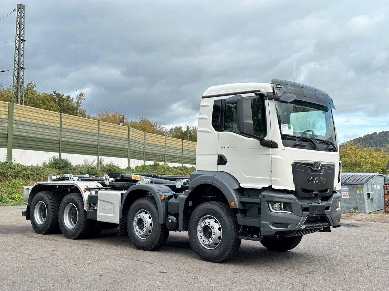 MAN TGS 41.440 8x4 Euro6e Hyva 26-55 Abrollkipper - Multibasculante camión: foto 4 MAN TGS 41.440 8x4 Euro6e Hyva 26-55 Abrollkipper - Multibasculante camión: foto 4