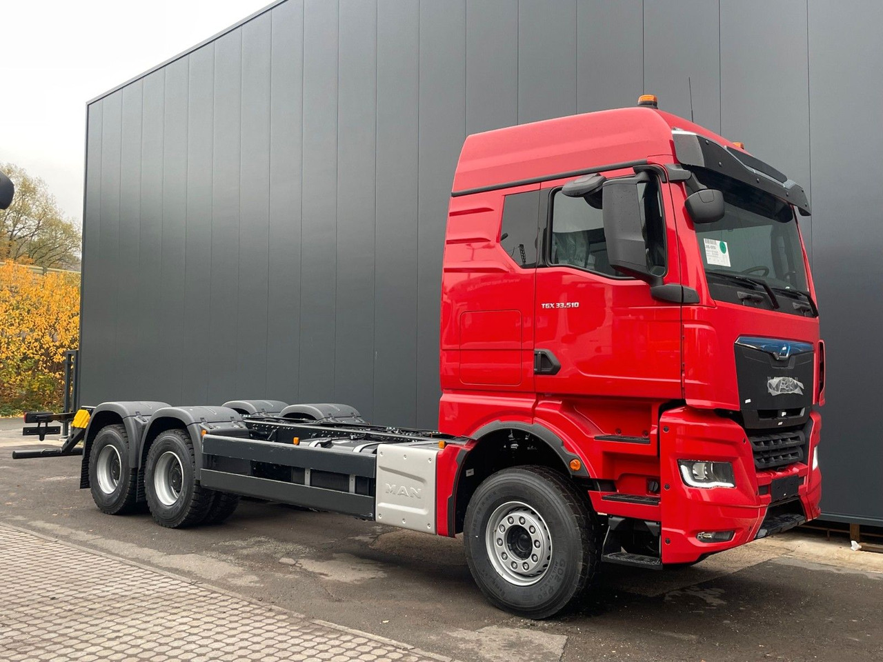 MAN TGX 33.510 6X4 BL - Chasis camión: foto 2 MAN TGX 33.510 6X4 BL - Chasis camión: foto 2