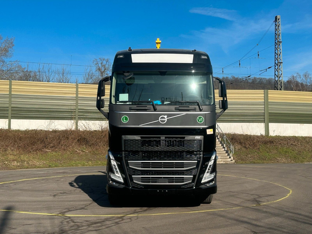 Volvo FH 540 6x4 Abrollkipper Hyva 20-60 - Multibasculante camión, Camión grúa: foto 3 Volvo FH 540 6x4 Abrollkipper Hyva 20-60 - Multibasculante camión, Camión grúa: foto 3