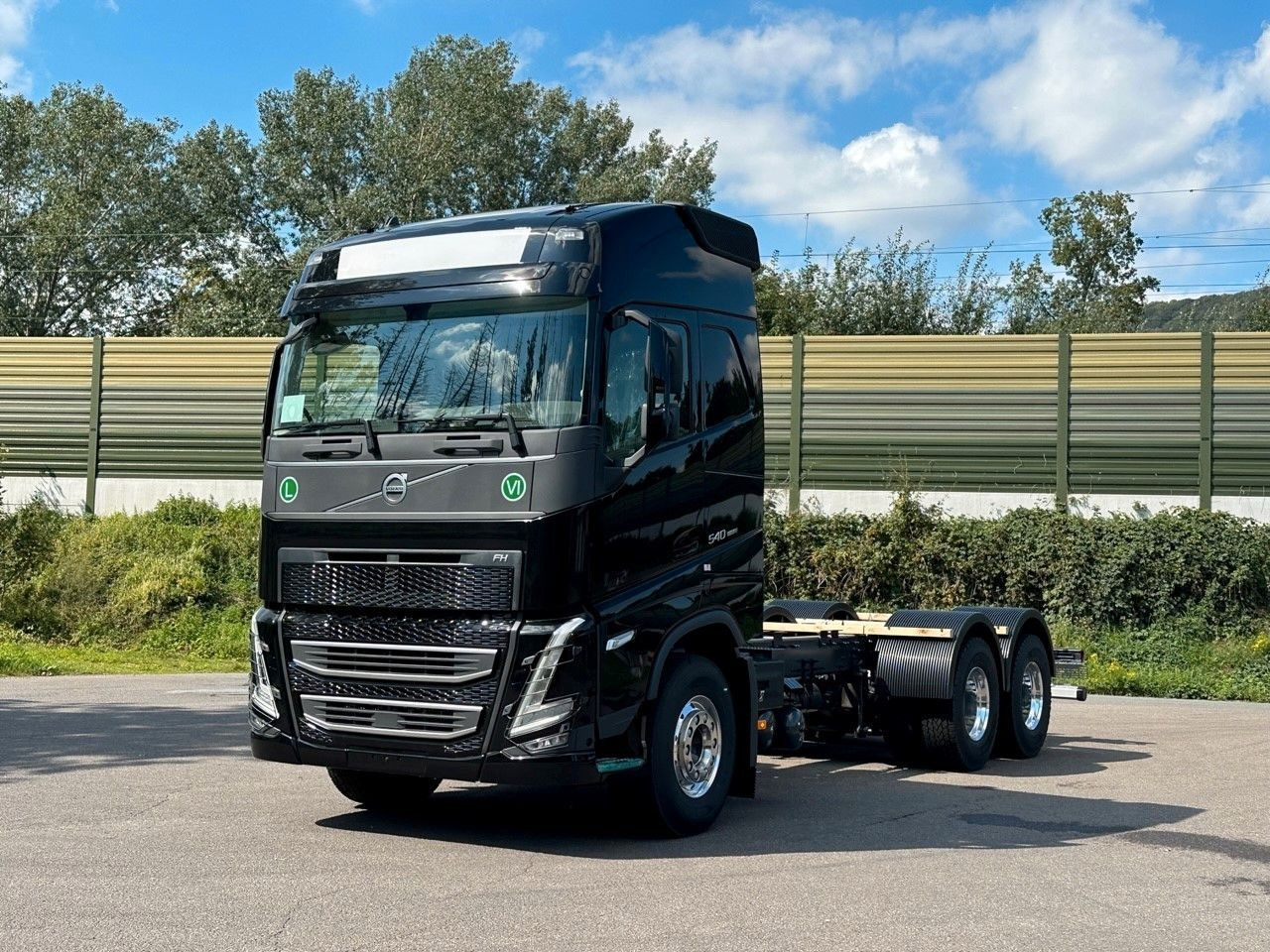 Volvo FH 540 6x4 - Chasis camión: foto 1 Volvo FH 540 6x4 - Chasis camión: foto 1