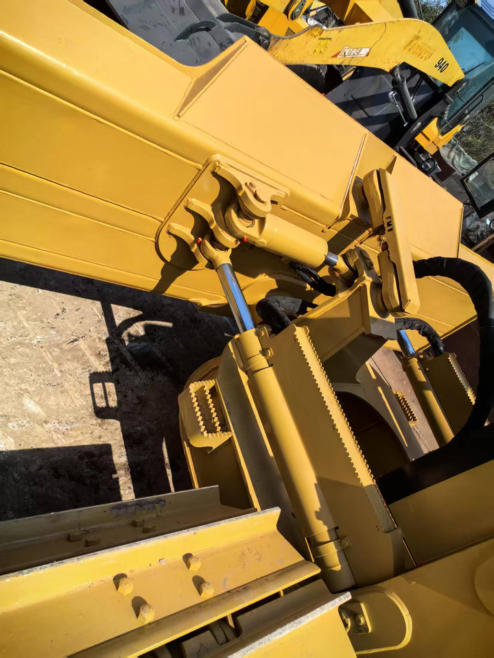 CATERPILLAR D6K - Bulldozer: foto 4 CATERPILLAR D6K - Bulldozer: foto 4