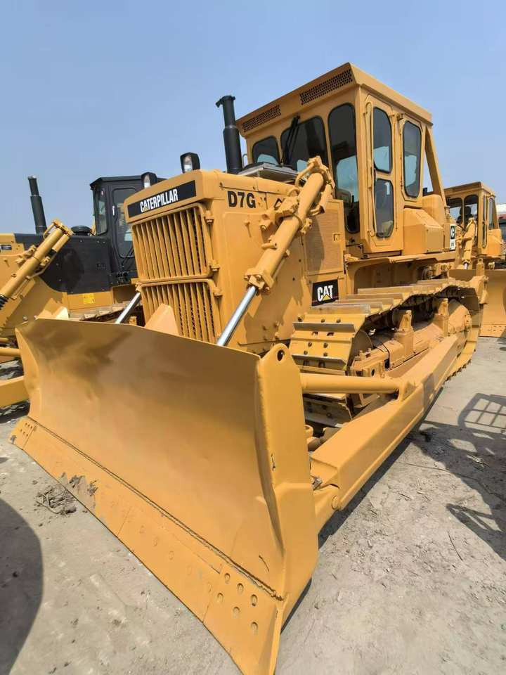 Hot Sale Used CAT Bulldozer D7G in Good Condition Second-hand Caterpillar Bulldozer D7G Construction Machinery - Bulldozer: foto 3 Hot Sale Used CAT Bulldozer D7G in Good Condition Second-hand Caterpillar Bulldozer D7G Construction Machinery - Bulldozer: foto 3