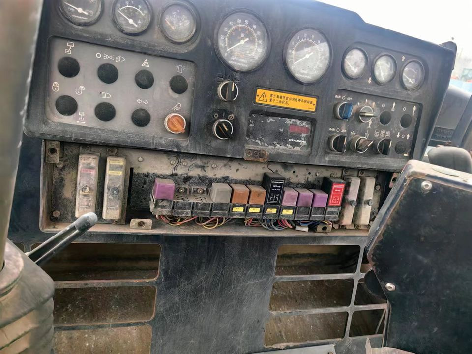 Used Dynapac Cc622 Compactor Similar to Very Cheap CA25D Dynapac Road Rollers for Sale CC622 in Stock for Sale in Stock - Apisonadora de asfalto: foto 5 Used Dynapac Cc622 Compactor Similar to Very Cheap CA25D Dynapac Road Rollers for Sale CC622 in Stock for Sale in Stock - Apisonadora de asfalto: foto 5