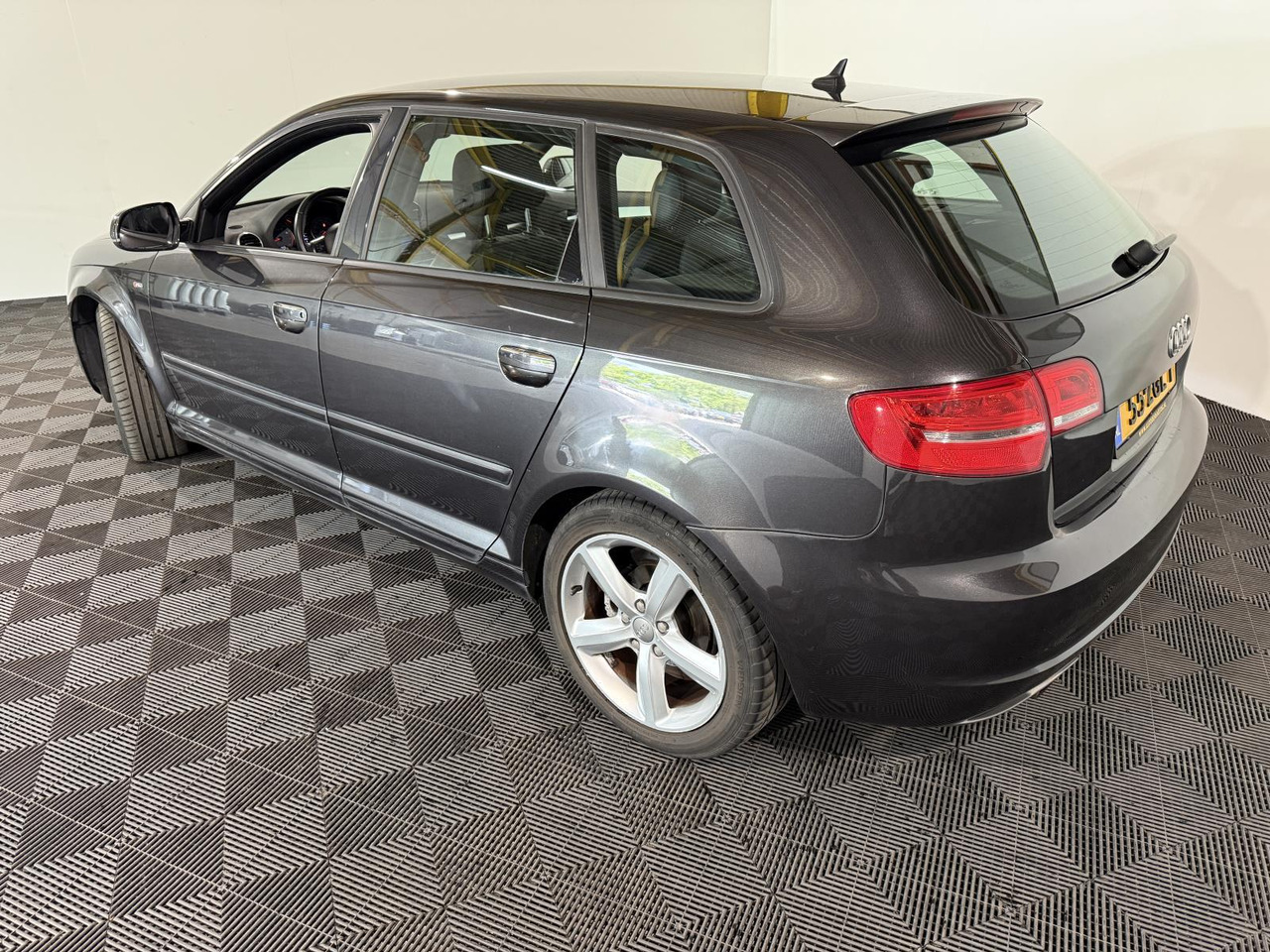 Audi A3 Sportback 1.2 TFSI S-Line 55-ZGL-1 246.717 km - Coche: foto 3 Audi A3 Sportback 1.2 TFSI S-Line 55-ZGL-1 246.717 km - Coche: foto 3