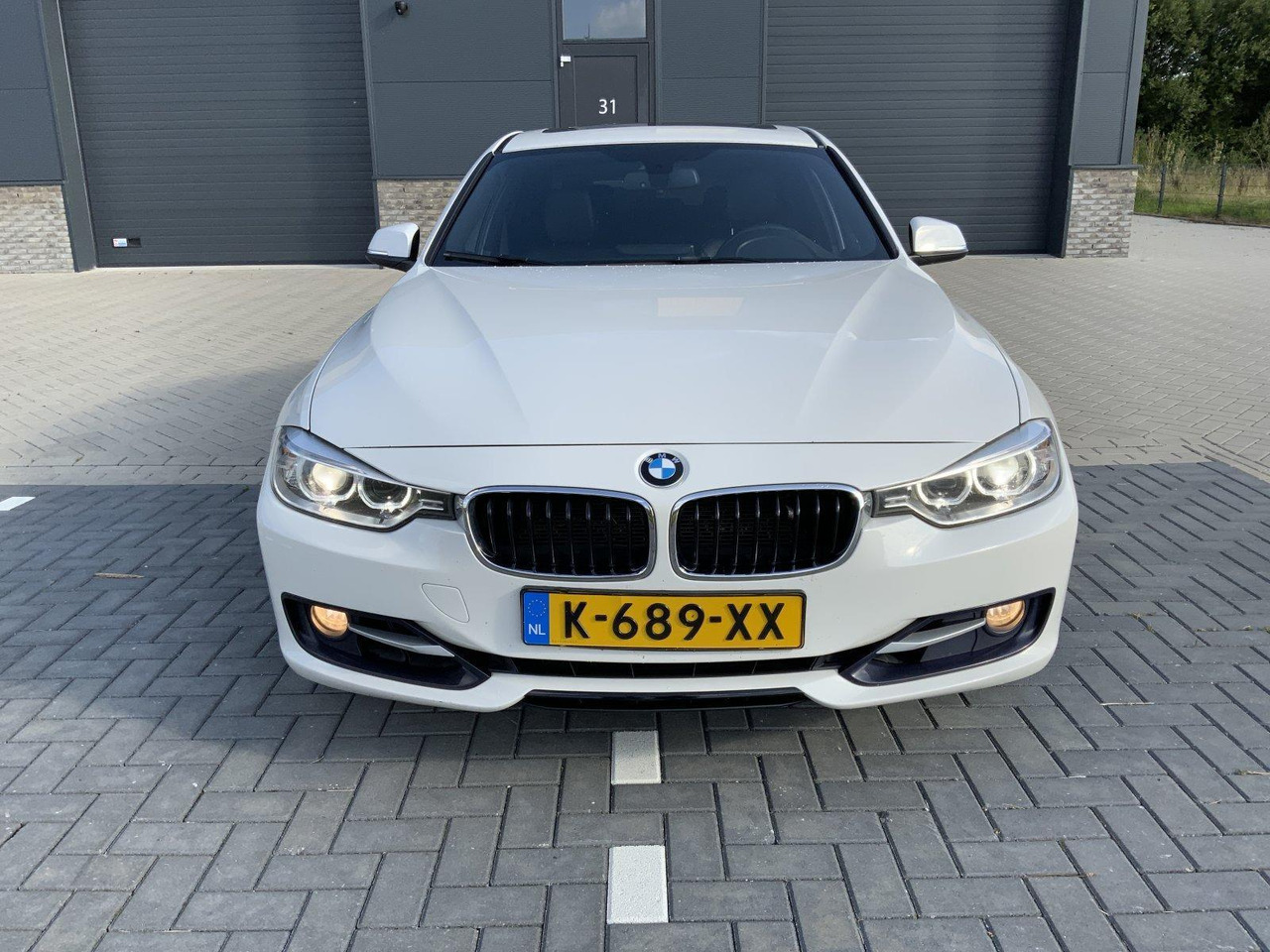 BMW | 3-serie | 328i xDrive Upgrade Edition | 2013 | 179.286 km | K-689-XX - Sedan: foto 3 BMW | 3-serie | 328i xDrive Upgrade Edition | 2013 | 179.286 km | K-689-XX - Sedan: foto 3