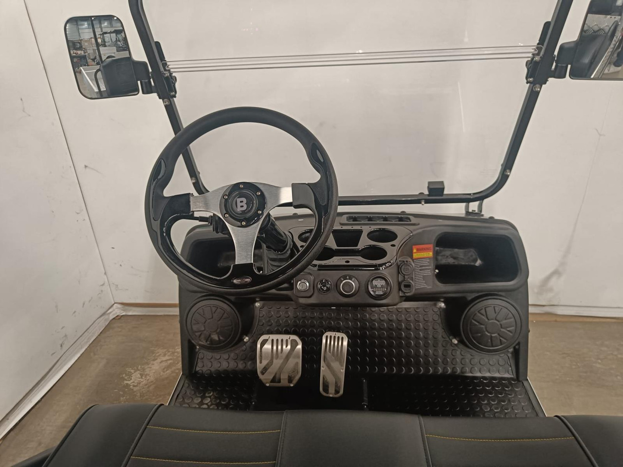 Bensel BSN 1000 2 Persoons Golfkar met Laadbak Zwart Nieuw - Carrito de golf: foto 5 Bensel BSN 1000 2 Persoons Golfkar met Laadbak Zwart Nieuw - Carrito de golf: foto 5