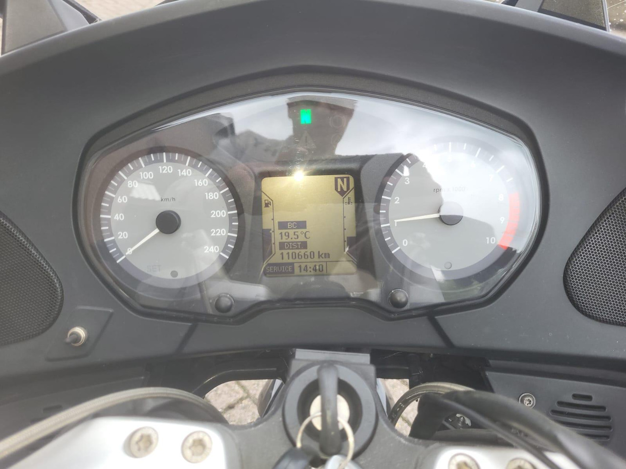 Bmw R1200 RT | 2009 | 110.660 km | MV-XF-69 - Motocicleta: foto 5 Bmw R1200 RT | 2009 | 110.660 km | MV-XF-69 - Motocicleta: foto 5