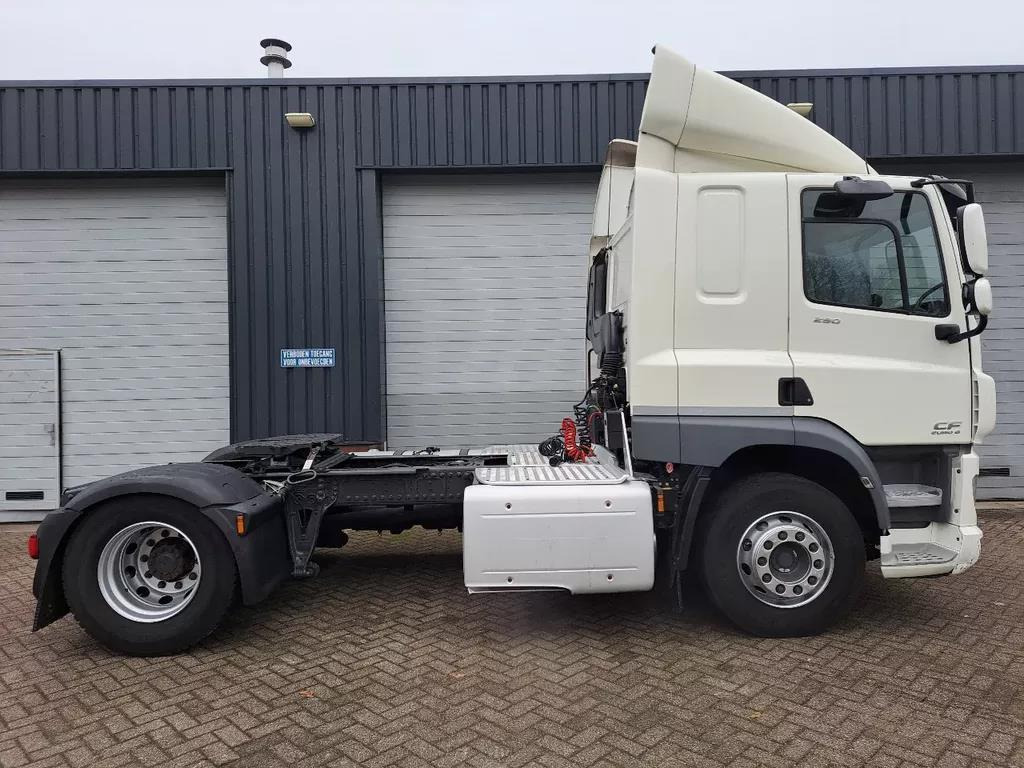 DAF CF Trekker 2013 - Cabeza tractora: foto 3 DAF CF Trekker 2013 - Cabeza tractora: foto 3