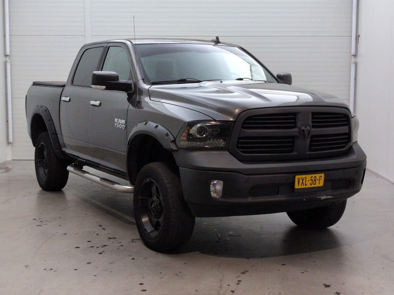 Dodge Ram 1500 5.7 V8 4x4 Regular Cab 8'0 | 2016 | 143.782 km | Automaat | VXL58P | NAP: Geen oordeel - Pick-up: foto 2 Dodge Ram 1500 5.7 V8 4x4 Regular Cab 8'0 | 2016 | 143.782 km | Automaat | VXL58P | NAP: Geen oordeel - Pick-up: foto 2