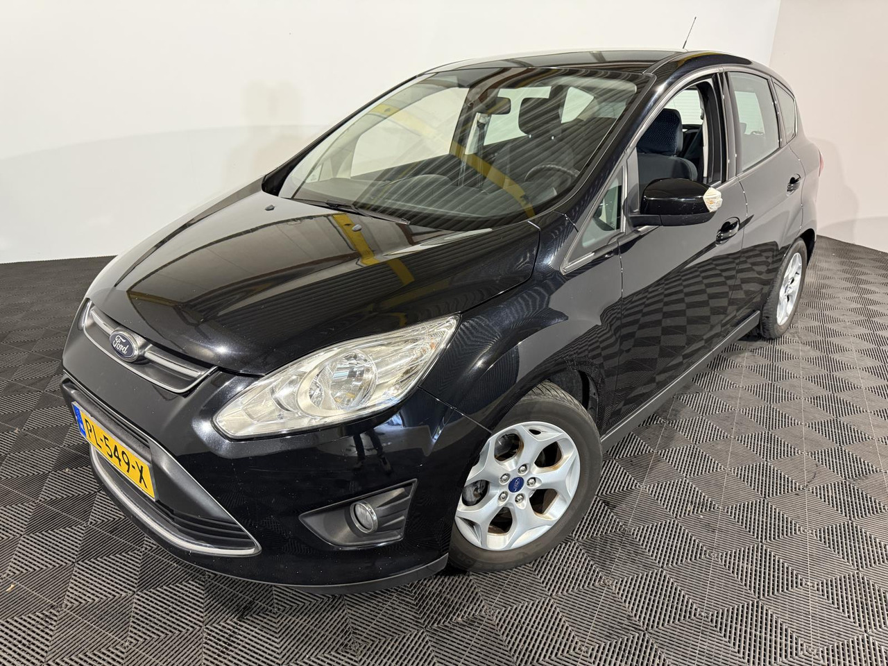 Ford | C-Max | 1.0 Ambiente | 2014 | 197.555 km | PL549X | Geen oordeel - Coche: foto 1 Ford | C-Max | 1.0 Ambiente | 2014 | 197.555 km | PL549X | Geen oordeel - Coche: foto 1