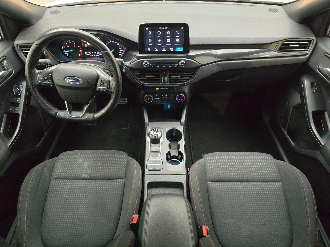 Ford Focus Wagon 1.0 EcoBoost Titanium Business | 2019 | 159.176 km | Automaat | S210PB | NAP: Geen oordeel - Coche: foto 5 Ford Focus Wagon 1.0 EcoBoost Titanium Business | 2019 | 159.176 km | Automaat | S210PB | NAP: Geen oordeel - Coche: foto 5