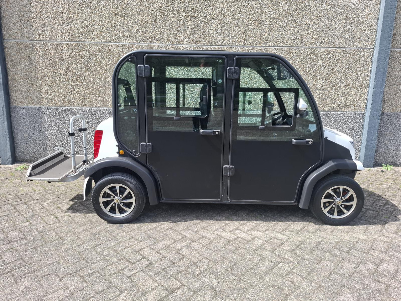 Italcar L4S E-Shuttle 4-zits Elektrische Golfkar (2021) - Carrito de golf: foto 3 Italcar L4S E-Shuttle 4-zits Elektrische Golfkar (2021) - Carrito de golf: foto 3
