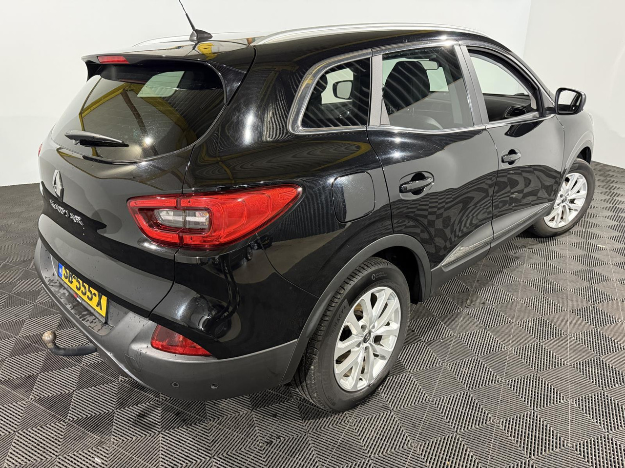Renault | Kadjar | 1.2 TCe Intens | 2018 | 183.542 km | SB555X | Logisch - SUV/ Todoterreno: foto 2 Renault | Kadjar | 1.2 TCe Intens | 2018 | 183.542 km | SB555X | Logisch - SUV/ Todoterreno: foto 2