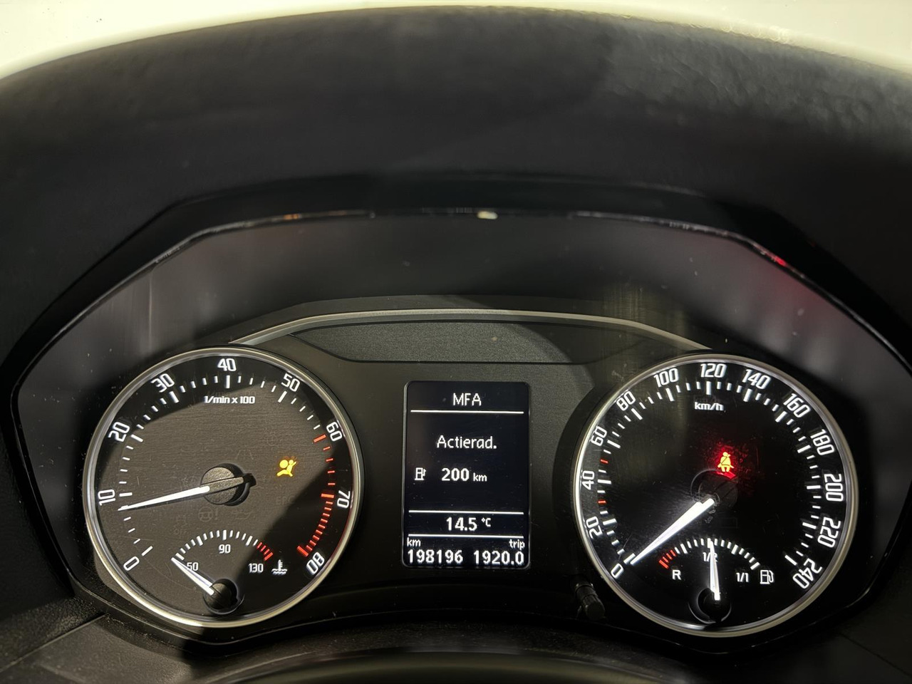 Skoda | Octavia Combi | 1.4 TSI Greentech Ambition Business Line | 2012 | 198.196 km | 01TGL8 | Logisch - Coche: foto 2 Skoda | Octavia Combi | 1.4 TSI Greentech Ambition Business Line | 2012 | 198.196 km | 01TGL8 | Logisch - Coche: foto 2