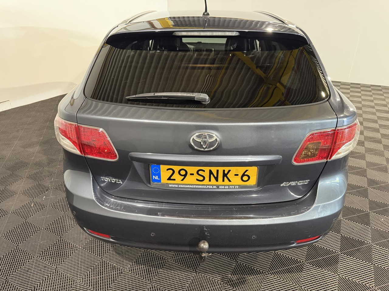 Toyota Avensis Wagon 2.0 VVTi Business | 2011 | 363.331 km | 29-SNK-6 - Coche: foto 4 Toyota Avensis Wagon 2.0 VVTi Business | 2011 | 363.331 km | 29-SNK-6 - Coche: foto 4