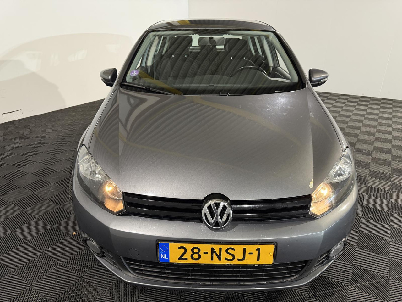 Volkswagen | Golf | 1.2 TSI Tour II BlueMotion | 2010 | 287.684 km | 28NSJ1 | Logisch - Hatchback: foto 4 Volkswagen | Golf | 1.2 TSI Tour II BlueMotion | 2010 | 287.684 km | 28NSJ1 | Logisch - Hatchback: foto 4