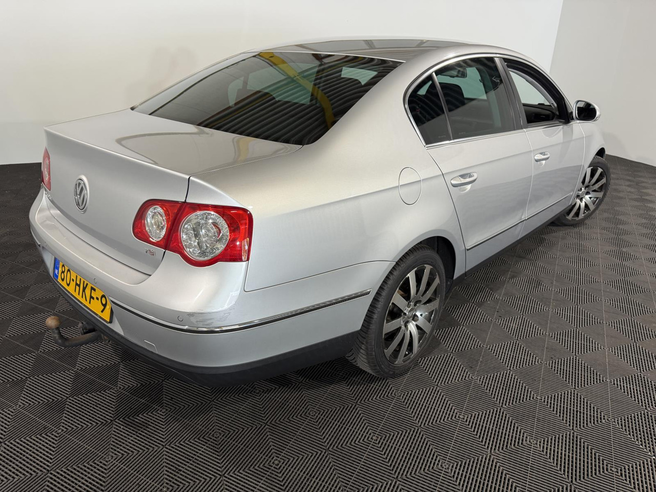 Volkswagen Passat 1.8 TFSI Comfortline 80-HKF-9 199.375 km - Coche: foto 2 Volkswagen Passat 1.8 TFSI Comfortline 80-HKF-9 199.375 km - Coche: foto 2