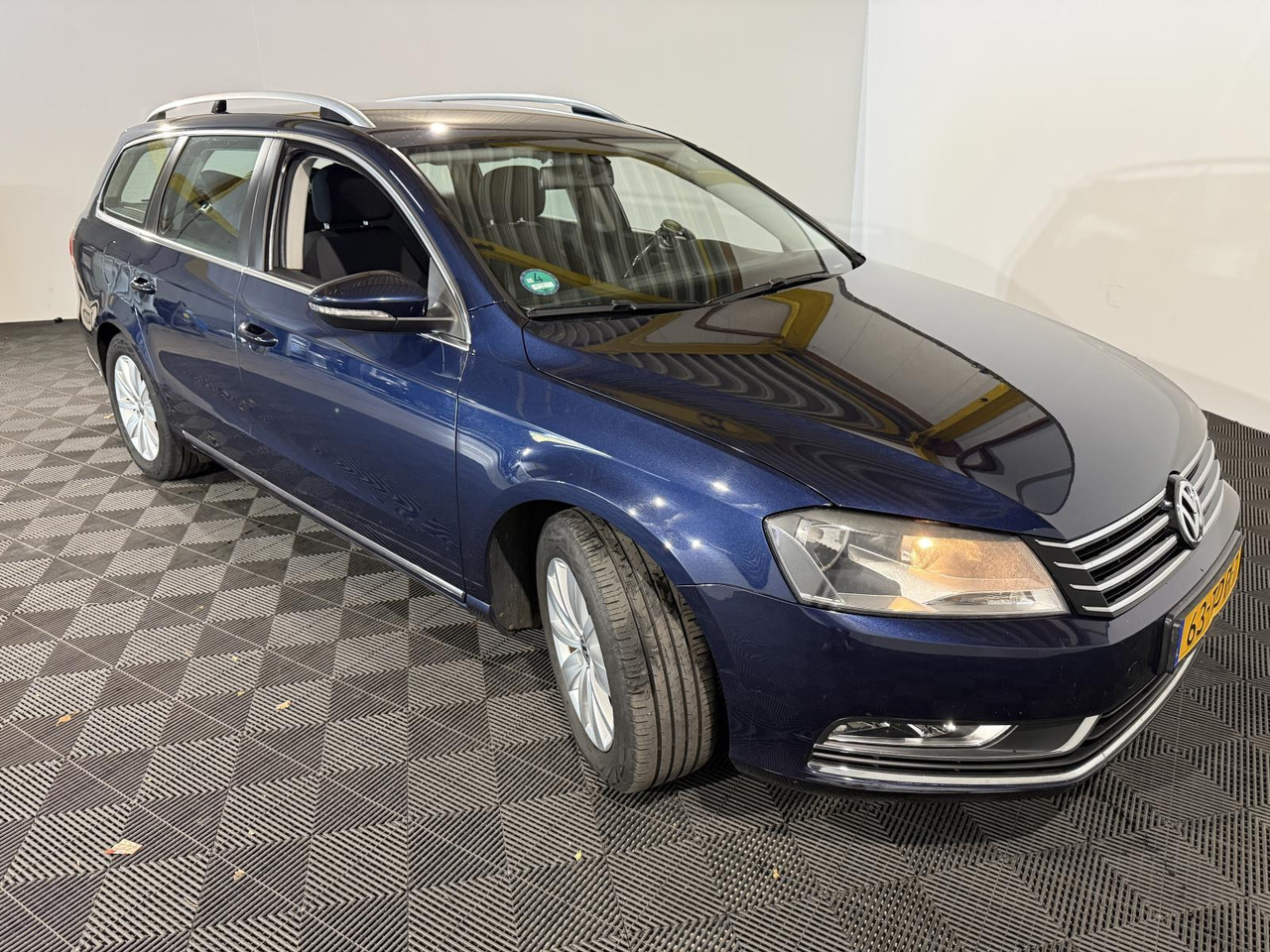 Volkswagen | Passat Variant | 1.4 TSI Comfortline BlueMotion | 2012 | 223.524 km | 63TDP7 | Logisch - Coche: foto 5 Volkswagen | Passat Variant | 1.4 TSI Comfortline BlueMotion | 2012 | 223.524 km | 63TDP7 | Logisch - Coche: foto 5