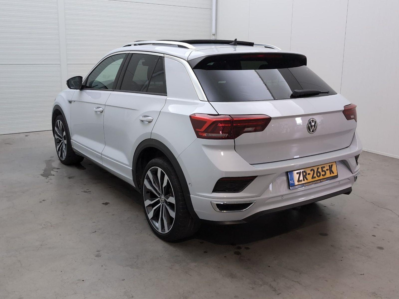 Volkswagen T-Roc 1.5 TSI Sport Business R | 2019 | 121.700 km | Automaat | ZR265K | NAP: Logisch - SUV/ Todoterreno: foto 3 Volkswagen T-Roc 1.5 TSI Sport Business R | 2019 | 121.700 km | Automaat | ZR265K | NAP: Logisch - SUV/ Todoterreno: foto 3