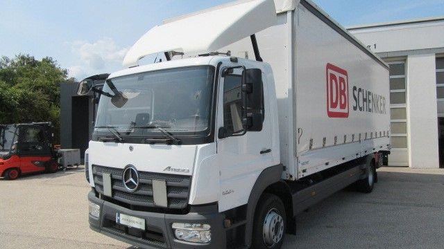 Mercedes-Benz 1524L Pr.LBW, Klima, Sperre, 7,7m, Schiebepl. - Camión lona: foto 1 Mercedes-Benz 1524L Pr.LBW, Klima, Sperre, 7,7m, Schiebepl. - Camión lona: foto 1