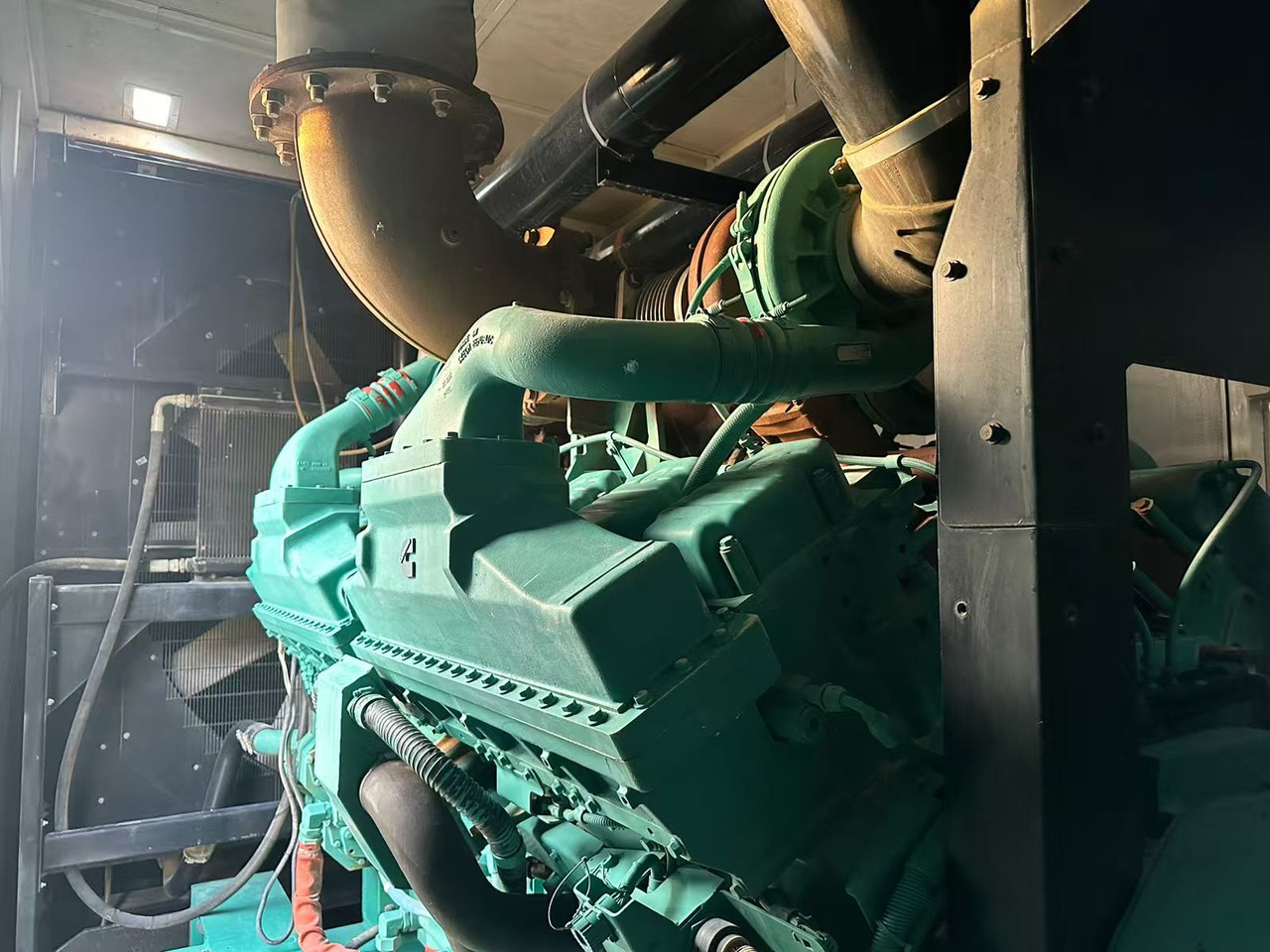 CUMMINS QSK60-G4 - Generador industriale: foto 3 CUMMINS QSK60-G4 - Generador industriale: foto 3