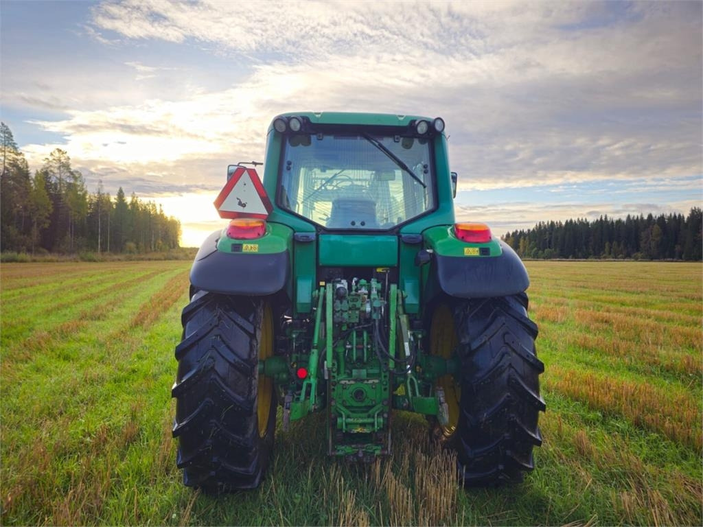 John Deere 6420S AP Premium Plus 50km/h - Tractor: foto 5 John Deere 6420S AP Premium Plus 50km/h - Tractor: foto 5