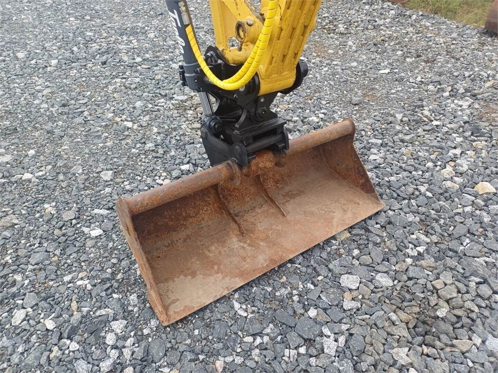Komatsu PC50mr2 kallistuvalla liittimellä - Miniexcavadora: foto 4 Komatsu PC50mr2 kallistuvalla liittimellä - Miniexcavadora: foto 4