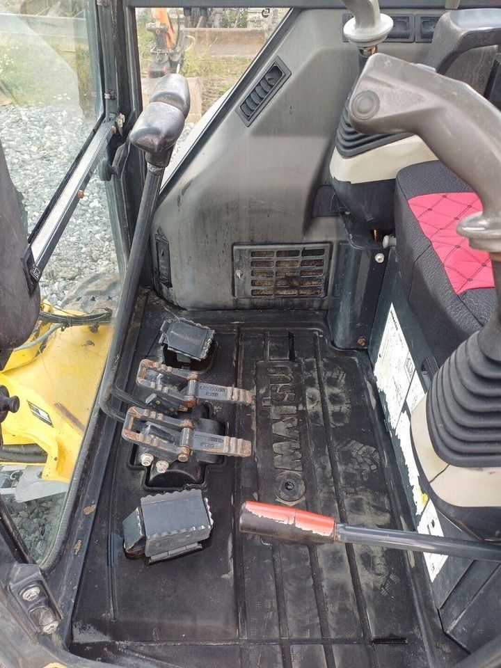 Miniexcavadora Komatsu pc50mr-2 Engcon pyörittäjällä: foto 15