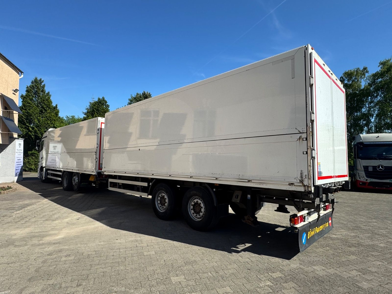 Mercedes-Benz Actros2545/Lift-Lenk/Mitnahmestp/Retder - Transporte de bebidas camión: foto 4 Mercedes-Benz Actros2545/Lift-Lenk/Mitnahmestp/Retder - Transporte de bebidas camión: foto 4