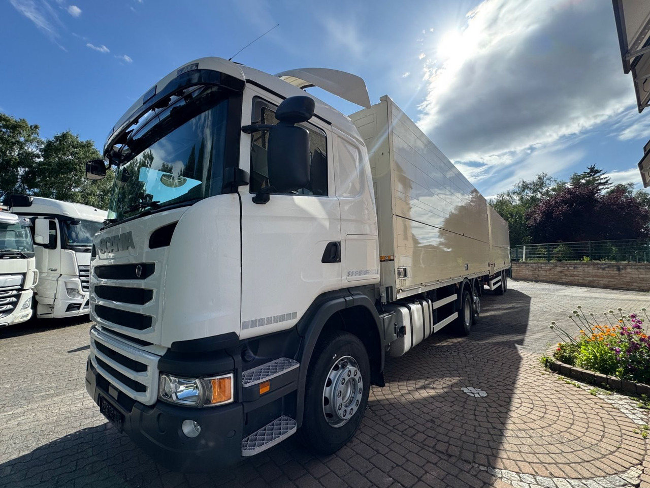 Scania G410/Lenk-Lift/2xLBW/inkl. Anhänger/Tüv-neu - Transporte de bebidas camión: foto 2 Scania G410/Lenk-Lift/2xLBW/inkl. Anhänger/Tüv-neu - Transporte de bebidas camión: foto 2