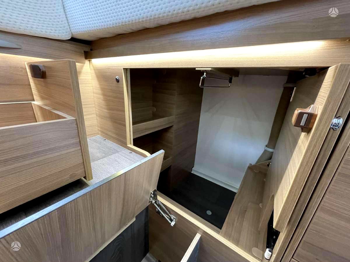 Leasing financiero de Adria Super Sonic 780 SL leasing Adria Super Sonic 780 SL: foto 13