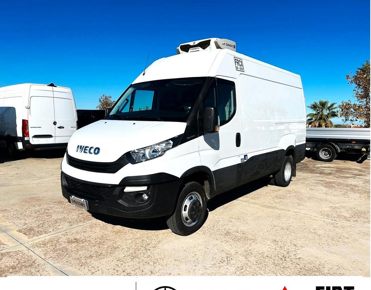Iveco Daily 35C15 3.0 Furgone gemellato Isotermico - Frigorífico furgoneta: foto 1 Iveco Daily 35C15 3.0 Furgone gemellato Isotermico - Frigorífico furgoneta: foto 1