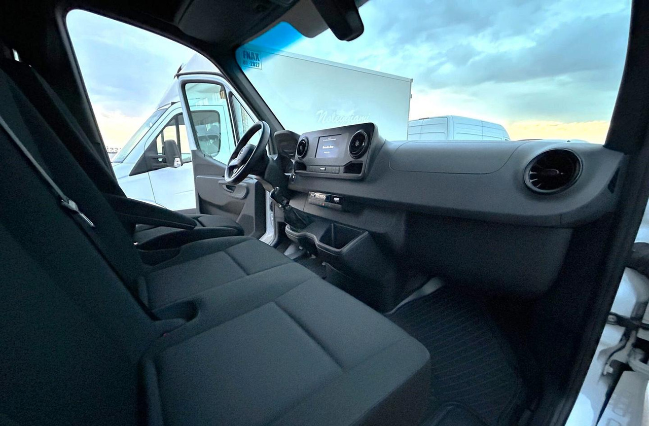 Leasing financiero de Mercedes Benz Sprinter 314 F 39/35 leasing Mercedes Benz Sprinter 314 F 39/35: foto 10 Leasing financiero de Mercedes Benz Sprinter 314 F 39/35 leasing Mercedes Benz Sprinter 314 F 39/35: foto 10