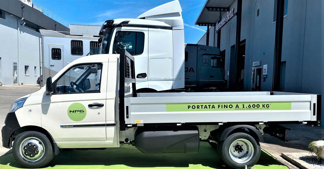 Piaggio Porter TW Ribaltabile 13 q.li di Portata - Volquete furgoneta: foto 3 Piaggio Porter TW Ribaltabile 13 q.li di Portata - Volquete furgoneta: foto 3