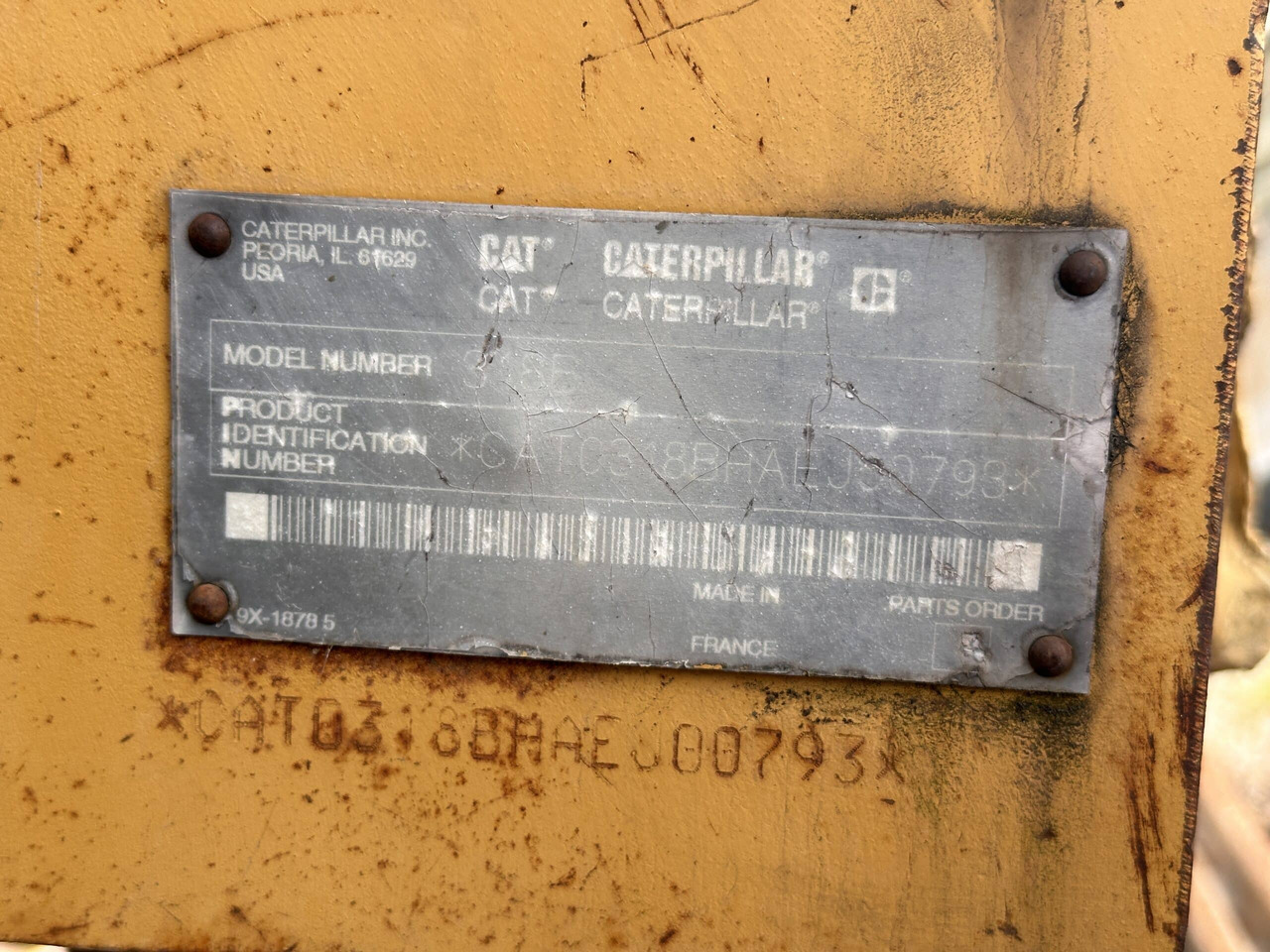 Excavadora de cadenas CAT 318B: foto 14 Excavadora de cadenas CAT 318B: foto 14