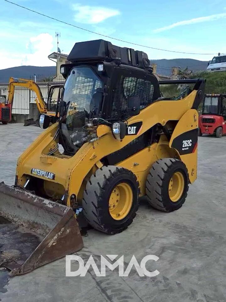 CATERPILLAR 262C - Minicargadora: foto 1 CATERPILLAR 262C - Minicargadora: foto 1