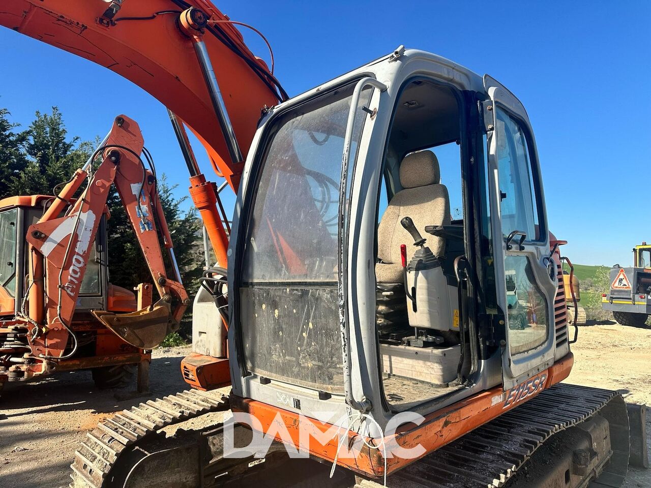 FIAT KOBELCO E115SR - Excavadora de cadenas: foto 5 FIAT KOBELCO E115SR - Excavadora de cadenas: foto 5