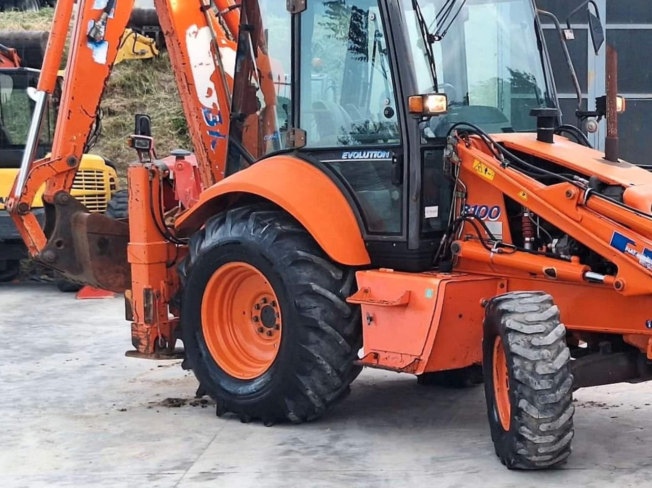 FIAT KOBELCO FB100 - Retroexcavadora: foto 5 FIAT KOBELCO FB100 - Retroexcavadora: foto 5