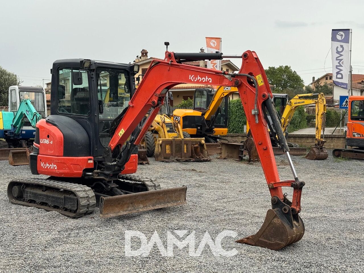 KUBOTA U36-4 - Miniexcavadora: foto 1 KUBOTA U36-4 - Miniexcavadora: foto 1