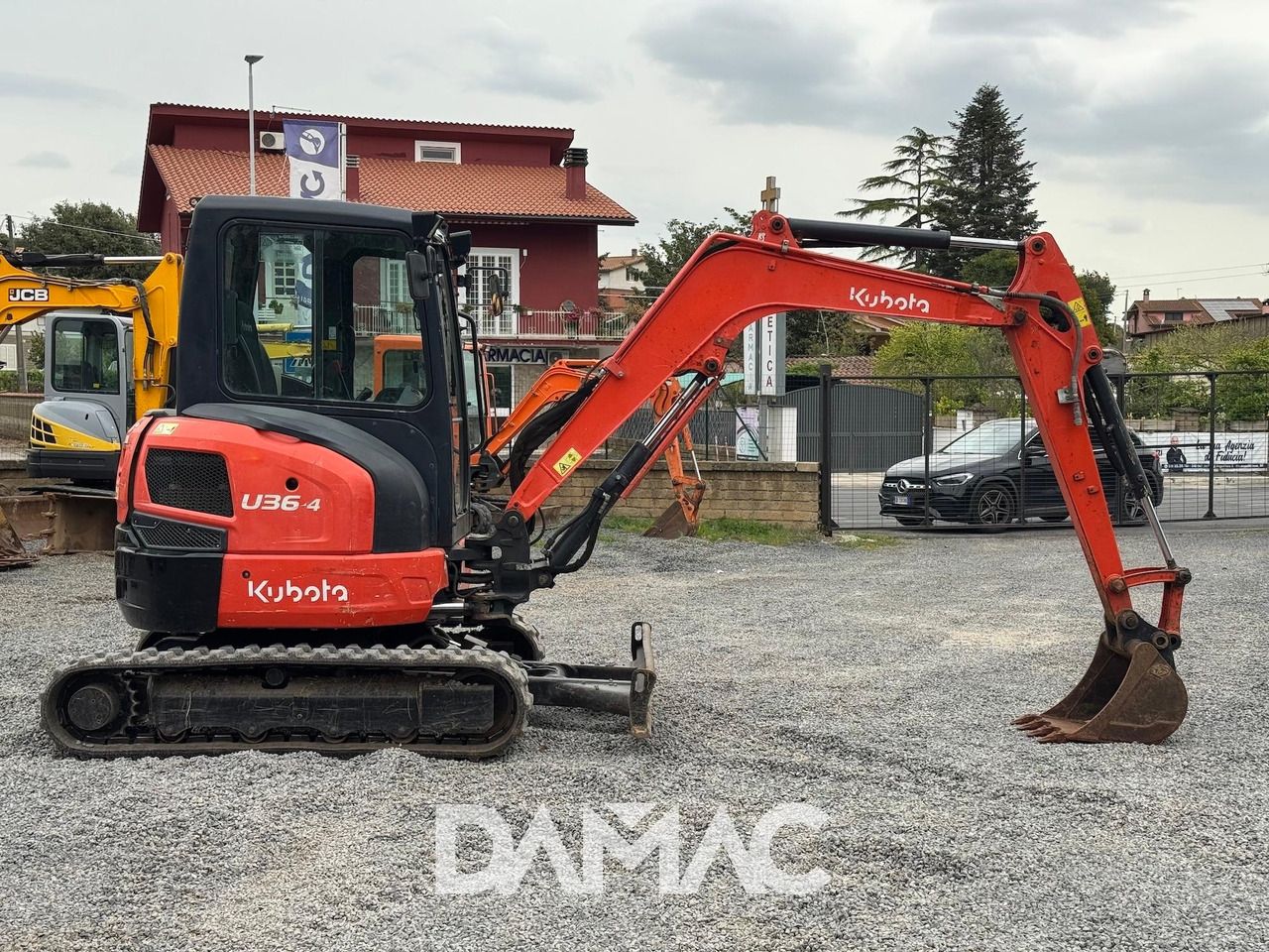 KUBOTA U36-4 - Miniexcavadora: foto 2 KUBOTA U36-4 - Miniexcavadora: foto 2