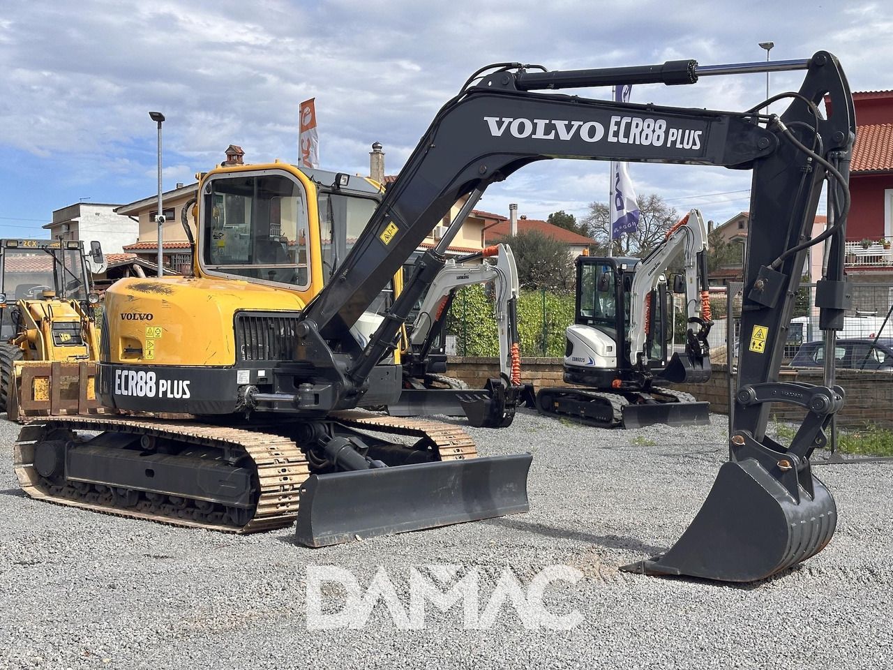 VOLVO ECR88 PLUS - Miniexcavadora: foto 1 VOLVO ECR88 PLUS - Miniexcavadora: foto 1