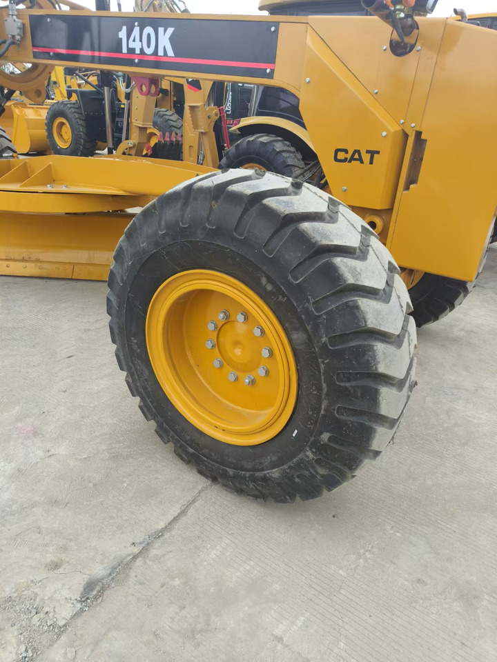 CATERPILLAR 140H - Grader: foto 4 CATERPILLAR 140H - Grader: foto 4